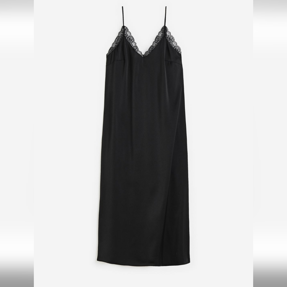 NWT BLACK LACE TRIM SLIP DRESS(SIZE LARGE)